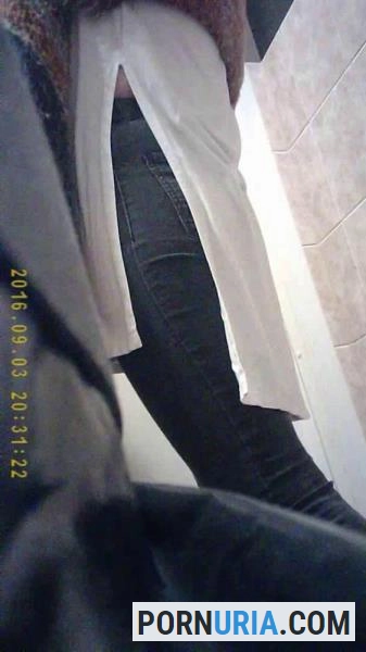 hidden camera in the women's toilet of the institute [SD]